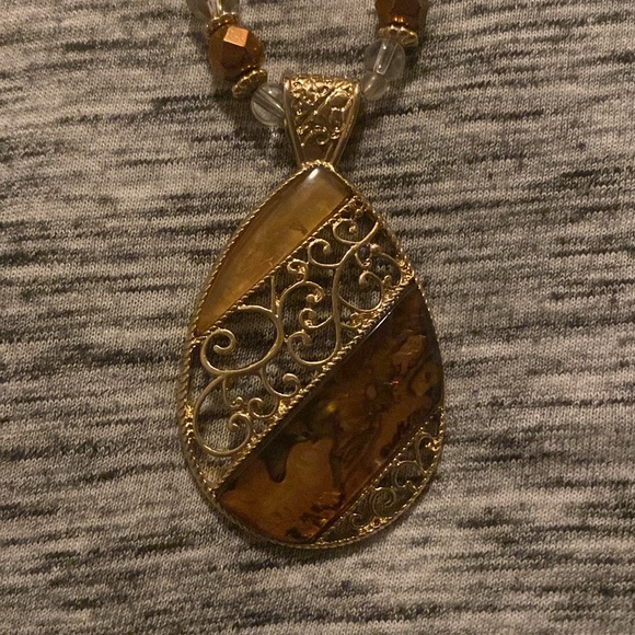 Brown and Gold Tear-Drop Pendant Costume Jewelry Necklace and Earring Set - Picture 9 of 14